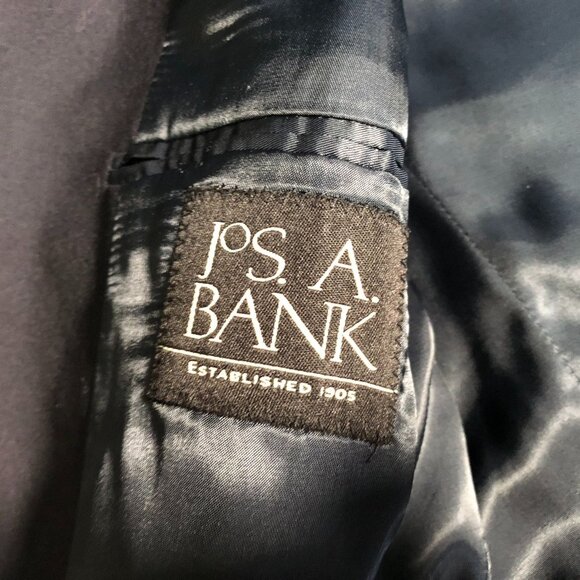 Jos. A. Bank Mens Blazer Jacket 42R Navy Wool Blend Classic Fit Double Button - Picture 3 of 16